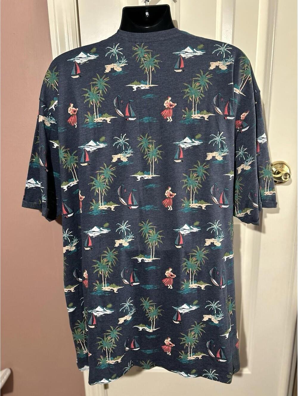 Free Planet Big & Tall Hawaiian Hula Girl T Shirt Mens 4X Vacation Beach New - Picture 2 of 7